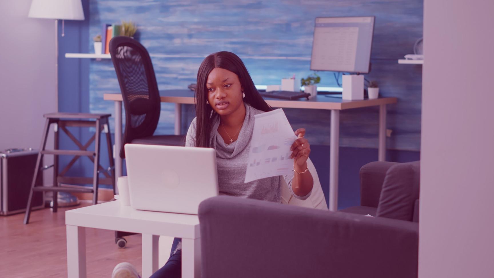 Detailansicht einer SEO-Analyse auf einem Laptop-Bildschirm